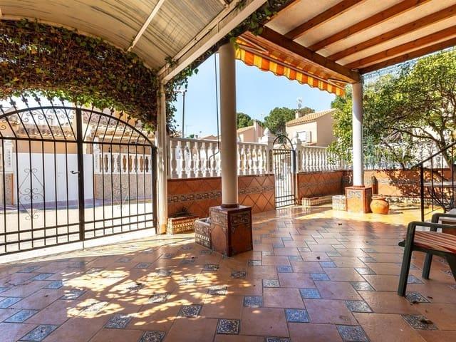 Adosado en venta en La Siesta, Alicante Costa Blanca