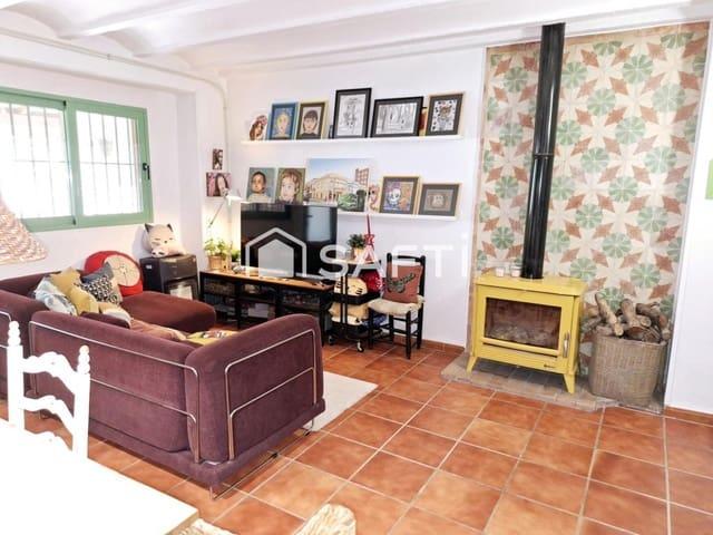 Adosado en venta en Pinoso, Alicante