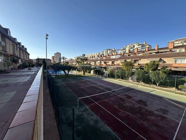 Adosado en venta en Playa de San Juan, Alicante Costa Blanca