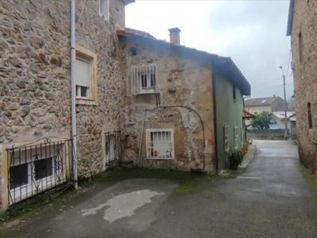 Adosado en Venta en Santa María de Cayón, Cantabria