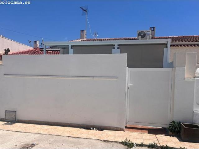 Adosado en Venta en Torrevieja, Alicante