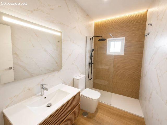 Adosado en Venta en Torrevieja, Alicante