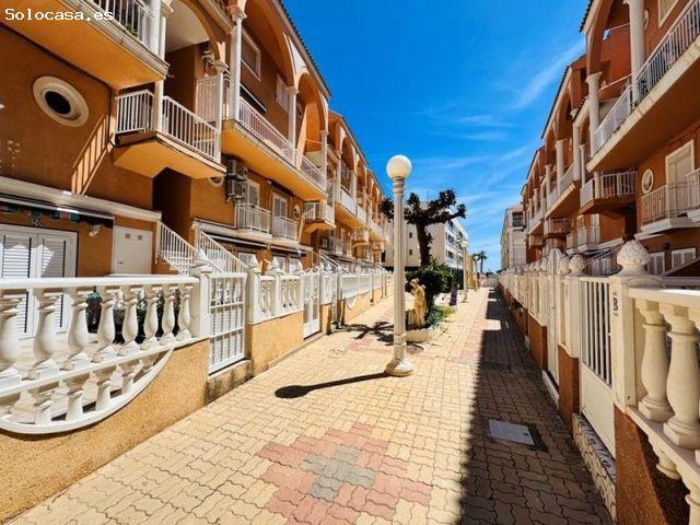 Adosado en Venta en Torrevieja, Alicante