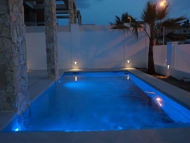 Adosado en venta en Torrevieja, Alicante Costa Blanca