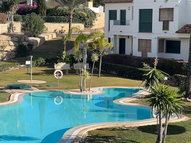 Adosado en Venta en URB BALCON DE SIERRA CORTINA, Alicante