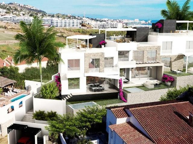 Adosado en venta. Fuengirola