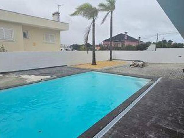 Adosados 4 quarto, Almada Setubal DLS100265544