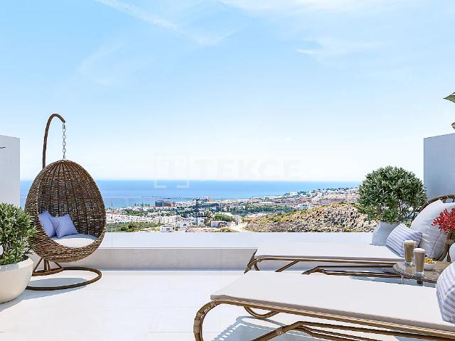 Adosados con Vistas al Mar y Jardín Privado en Mijas Málaga