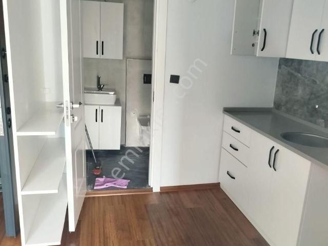 Adatepe Mah Park Manzaralı Ara Kat 1+1 Ön Cephe Sıfır Tadilatlı