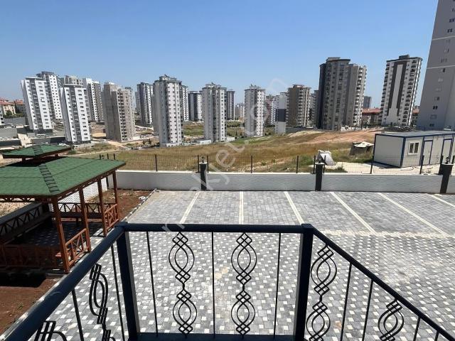 Adakent Emlak Dan Satlik 1+1 Daire Hasarsiz Sıfır İskanı Alınmış
