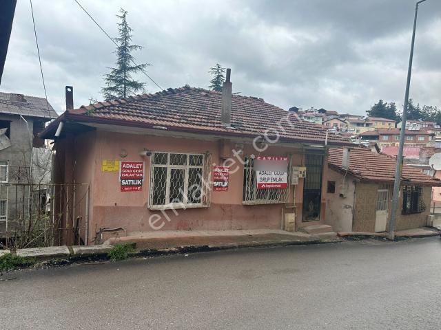 Adalet Gold Group Emlak'tan Müstakil Ev Bahçeli Doğalgazlı Uygun Fiyata Bahçeli 3 Katlı Müstakil Ev