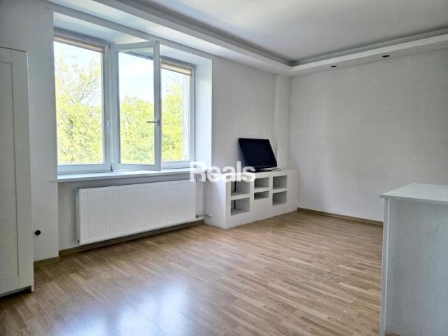 Adama Mickiewicza 29 m², Warszawa