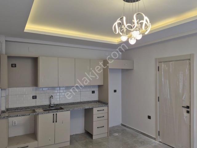 Adana Çukurova 100.yılda Satılık 2+1 Daire