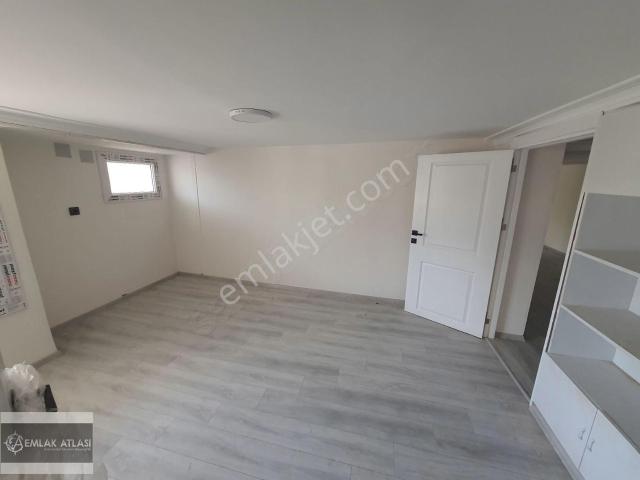 Adana A.türkeş Blv Mithatpaşa Mah Satılık 2+1 Daire