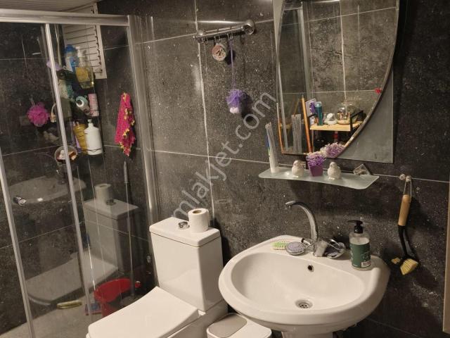 Adana Güzelyalıda Çukurova Devlet Hastanesine Yakın Konumda Eşyalı 3+1 Kiralık Fırsat Daire