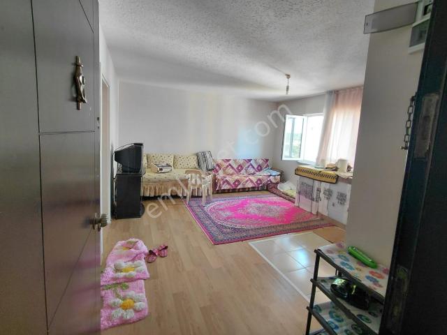 Adana Sarıçam Akkuyu Tokide Temiz Eşyalı 1+1 Kiralık Fırsat Daire
