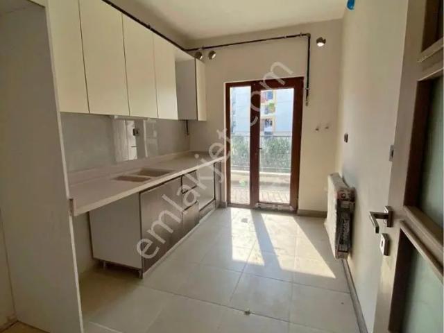 Adana Sarıçam Buruk Göztepe Tokilerinde Kiralık 3+1 Geniş Fırsat Bir Daire