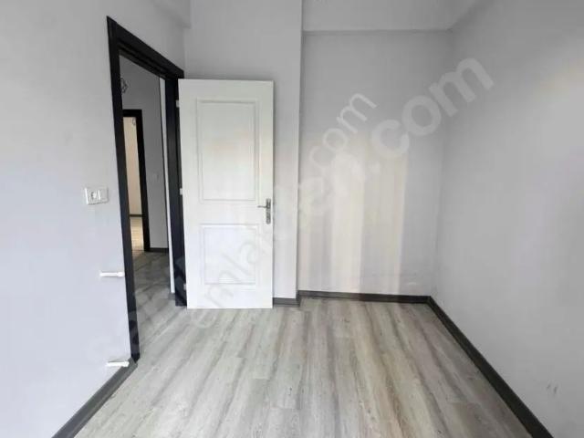 Adana Sarıçamda Osmamgazide 2+1 Kiralık Geniş Konforlu Fırsat Daire