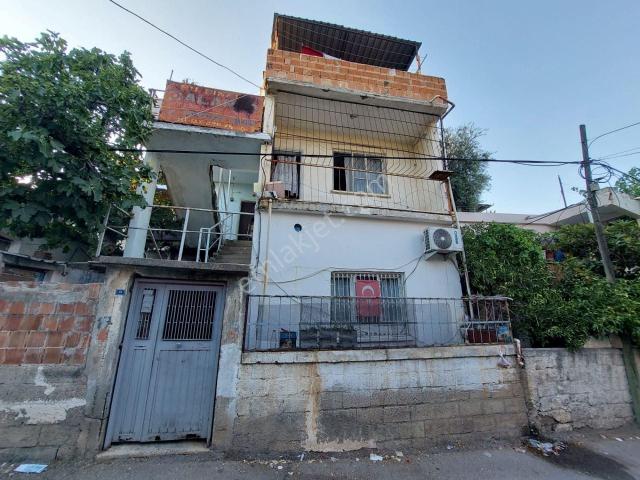Adana Seyhan Cemalpaşa'da Kentsel Dönüşüm Alanında Yatırımlık 3 Katlı Ev Ve Arsası