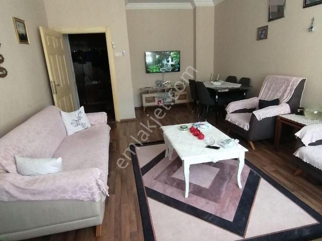 Adana Seyhan Mavi Bulvar Tellidere Girişinde Hasarsız İskanlı Krediye Uygun 3+1 K.m. Tekel Sitesi
