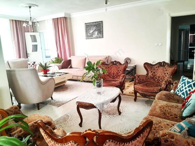 Adana Seyhan Tellidere Mah.geniş Oturumlu165 M² Satılık Daire