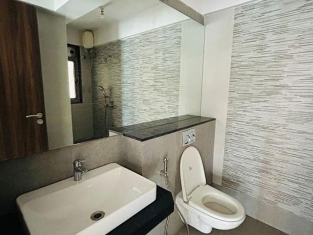 Adani Group Western Heights 3 Bedroom 1100 Sq. Ft. Apartment in Andheri West Mumbai Listing ID: #10183