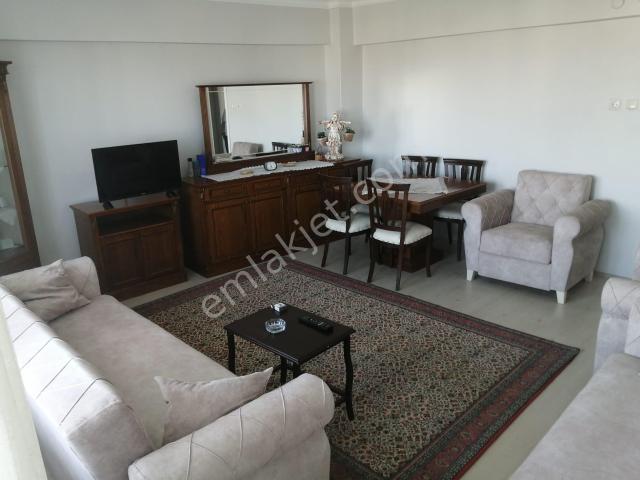 Adapazarı Merkezde Bakımlı 2+1 100m² Erd Gayrimenkulden Satılık