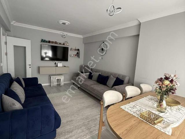 Adastar'dan Hendek Merkezde 2+1 Arakat Asansör, Kapalı Otoparklı