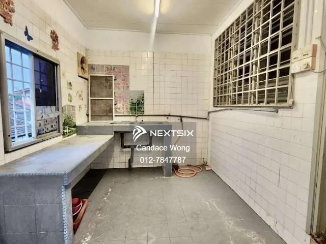 Adda Height, 3 Storey Shop Lot For Sale