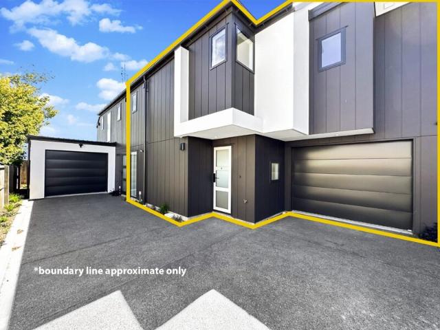 Addington 3 x Bedroom with Garage