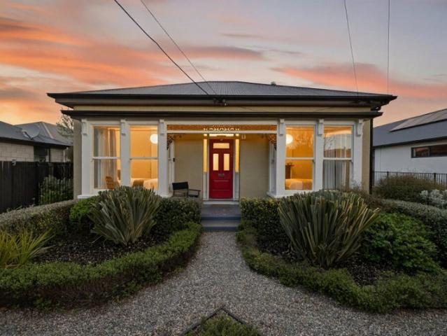 Addington, 3 bedrooms