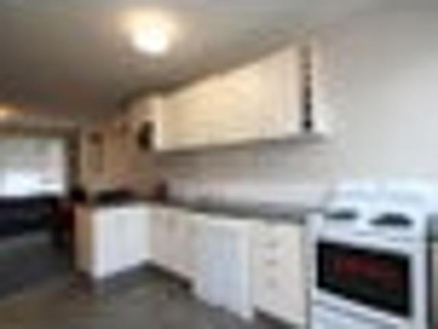Addington, 2 bedrooms, $420 pw