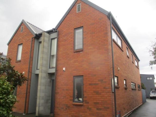 addington, 2 bedrooms