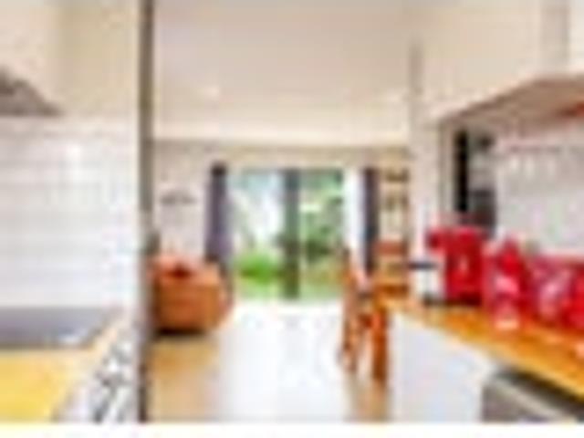 Addington, 2 bedrooms, $530 pw