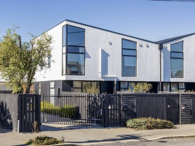 addington, 2 bedrooms