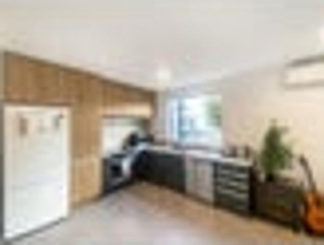 Addington, 2 bedrooms, $650 pw