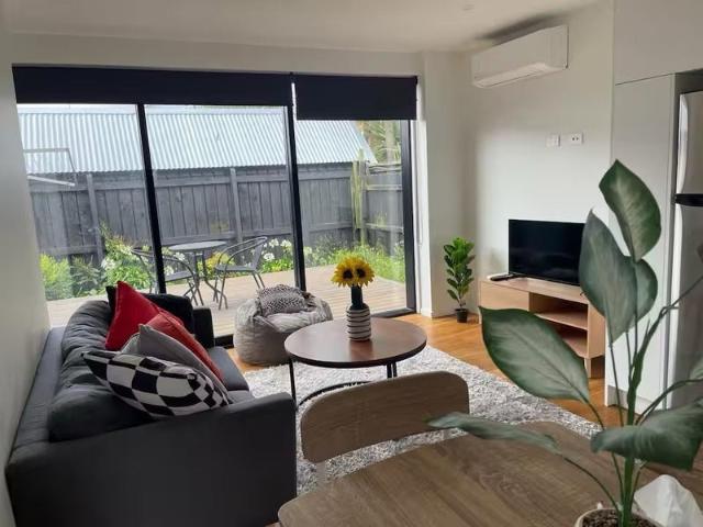 addington, 2 bedrooms