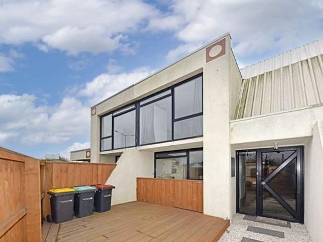 addington, 2 bedrooms