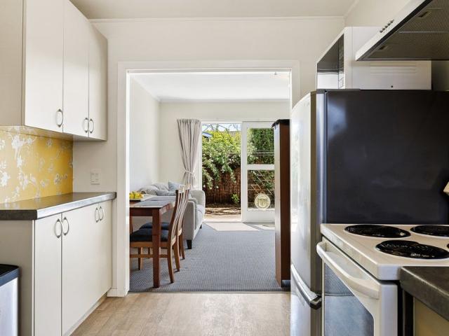 addington, 2 bedrooms