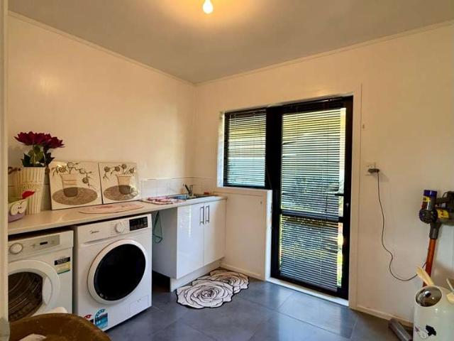 Address withheld, Drury, Papakura