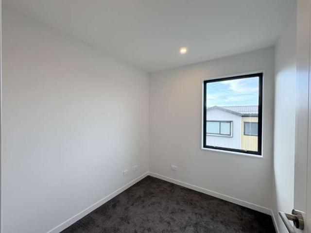 Address withheld, Windsor Park, North Shore City