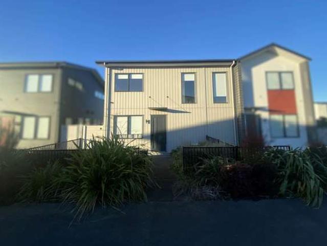 1/16 Totara Road, 10686, Manukau City