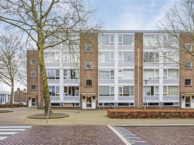Adelaarslaan, 261, 7331GD, Apeldoorn, Gelderland 7331GD