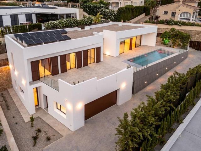 Adéntrese en un mundo de lujo inigualable y pura elegancia m. 377m² Calpe Calp