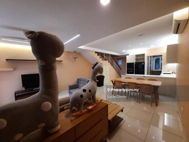 Adiva Courtyard, Desa Parkcity