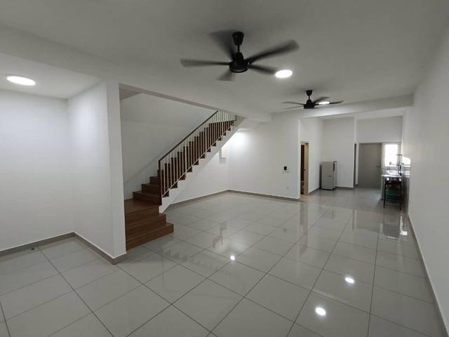 Adiva Serenia City Kota Warisan Sepang Double Storey