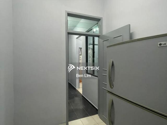 Adjoining 1.5 Storey Detached Factory For Rent at Valdor Industrial Area