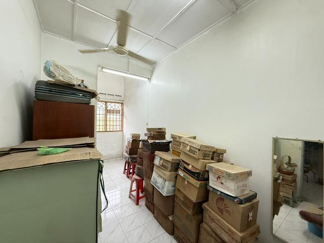 Adjoining 2 Unit Side by Side Freehold Less RM150K Kerjasama Below 33