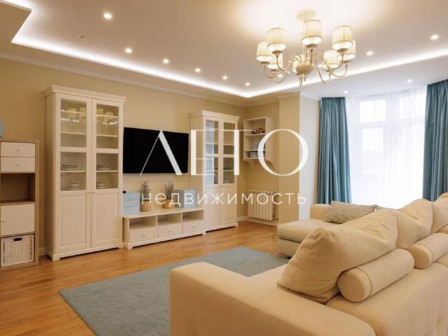 Адлер, Адлеровский р н, Тюльпанов ул,41к9