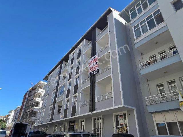 Adli Sarayı Arkası 2+0 Sıfır Eşyalı Kiralık